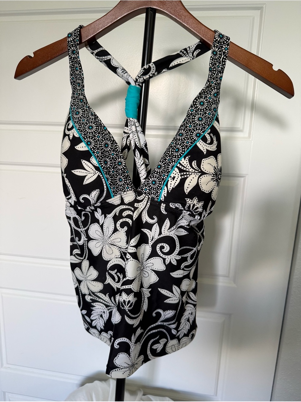 Sonoma Black and White Floral Halter Tankini with Teal Accent